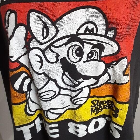 SUPER Mario Bros The 80's Tee - Picture 5 of 7